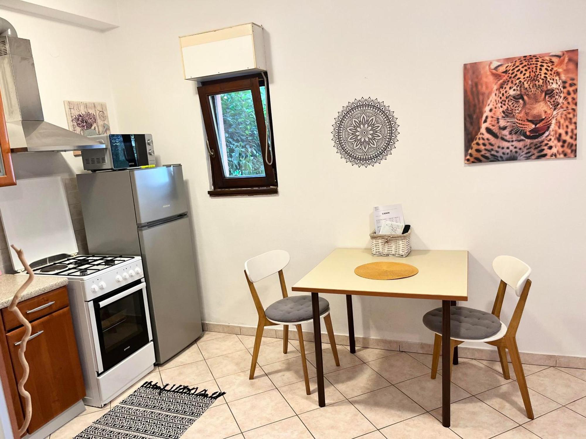 Biba Apartments Pula Luaran gambar