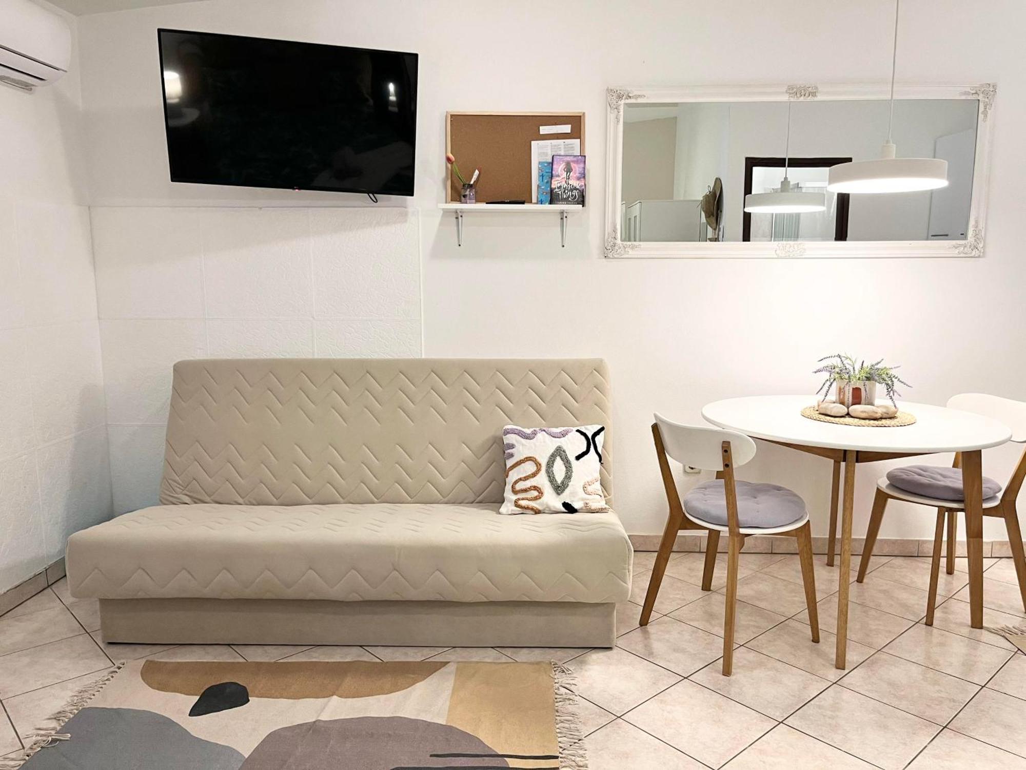Biba Apartments Pula Luaran gambar