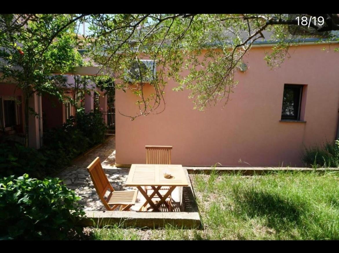 Biba Apartments Pula Luaran gambar